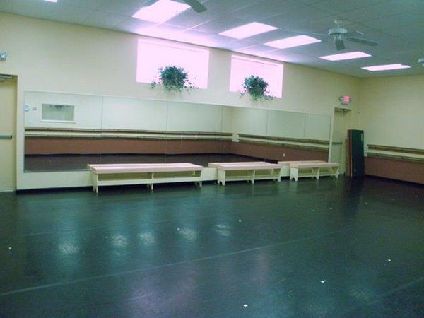 620 Dance Studio Austin, TX -- inside view